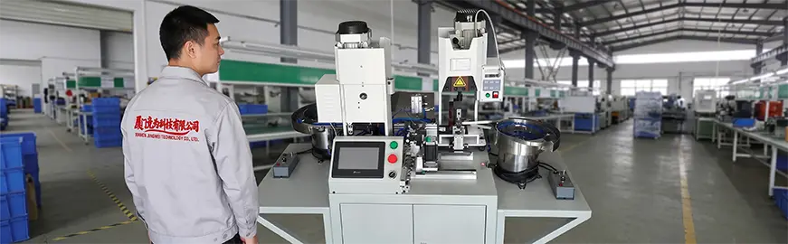両端端子圧着ハウジング挿入機