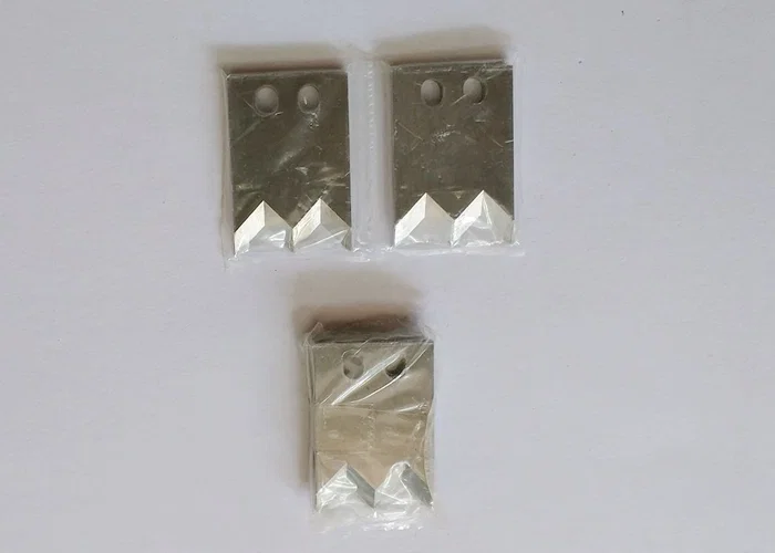 白い鋼鉄刃、タングステン鋼鉄刃、平らな溝の刃、ストリッピング機械のためのタングステン鋼鉄刃