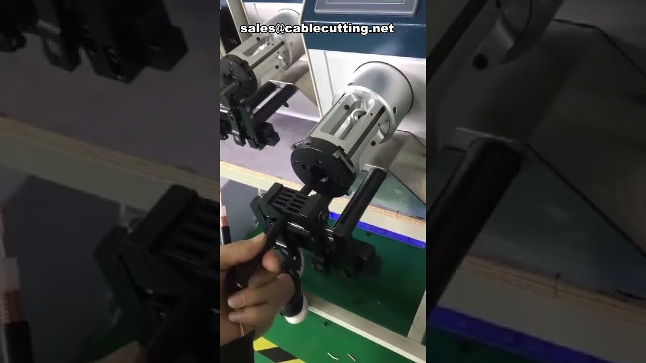 高精度同軸ケーブル剥線機 | 自動ワイヤーストリッピングマシン