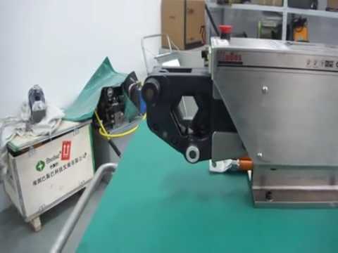 六角形無段階ダイスプレス機 | 最大150種ケーブル対応の高性能プレス