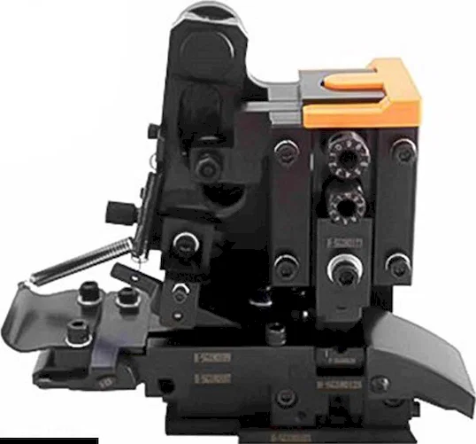 OTP高精度横型モールド - 端子圧着アプリケーター